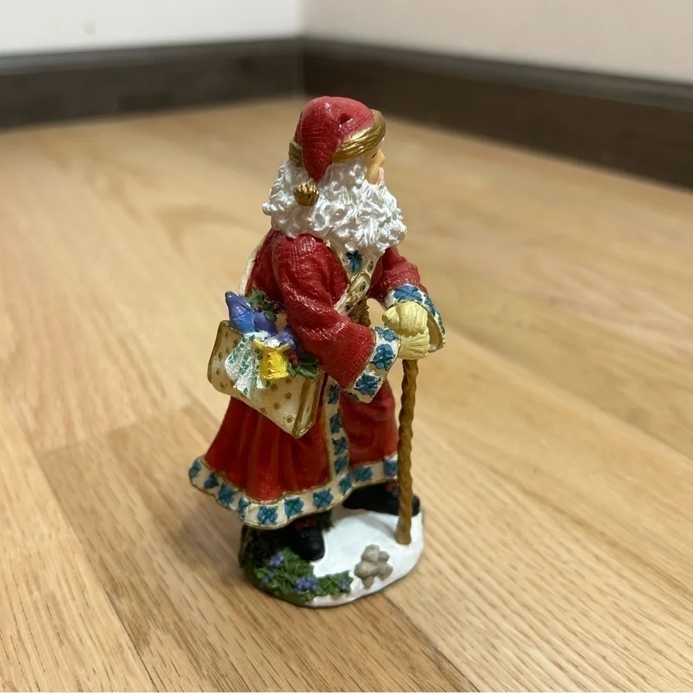 Vintage International Santa Claus Collection Italy Ceramic Figure Christmas